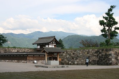 松代城北不明門と井戸跡