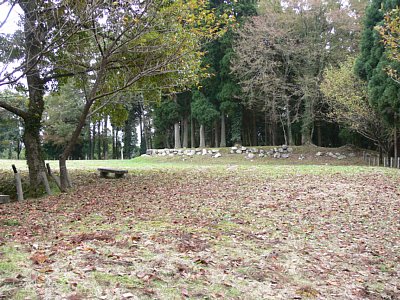 森寺城二の丸と本丸