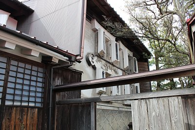 北土蔵は二階建てです