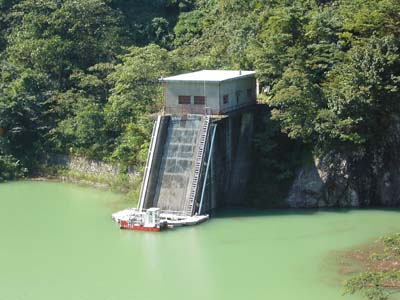 選択取水設備