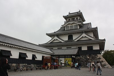 長浜城天守は模擬天守です