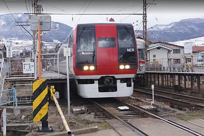 列車のすれ違い