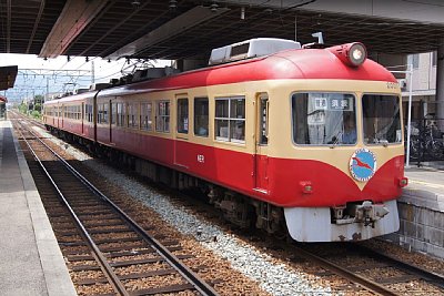 2000系電車