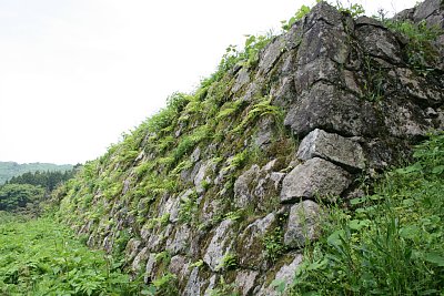 本丸北面の上から2段目の石垣