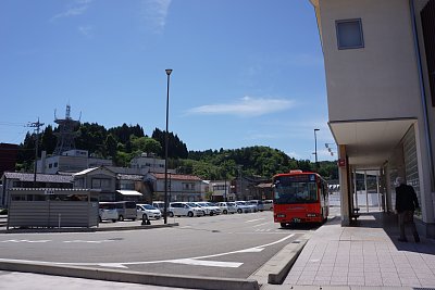 バスターミナルとなっています