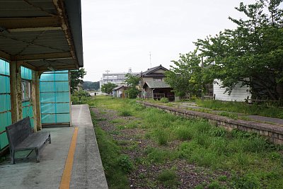 相対式ホームです