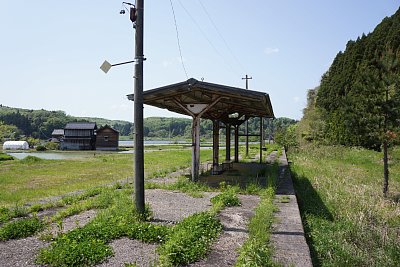 島式ホームもかなり長いのです