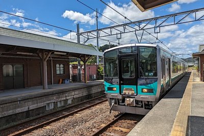 215系電車