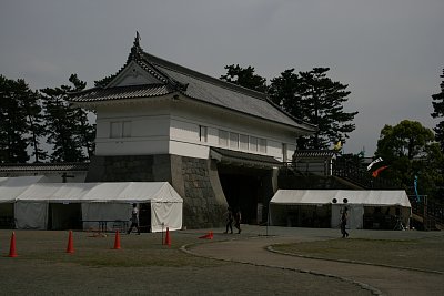 復元された銅門