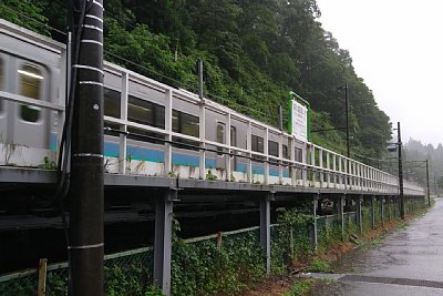 普通電車が到着しました