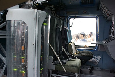 SH-60K内部