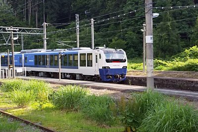 キハ40系一般形気動車 CRUSING TRAIN