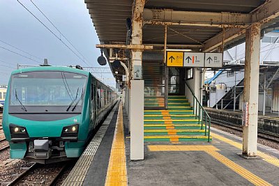 HB-E300系「リゾートしらかみ」