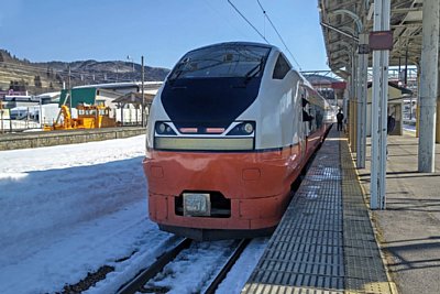 751系「つがる」