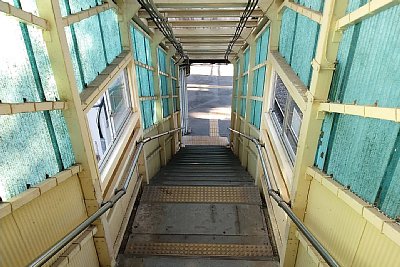 跨線橋