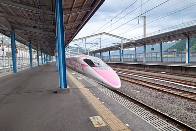 ハローキティ500系新幹線