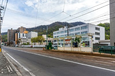 ロープウェイ入口停留場ホーム