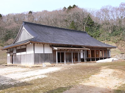 復元された大宮坊書院台所棟