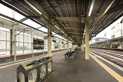 新幹線ホーム