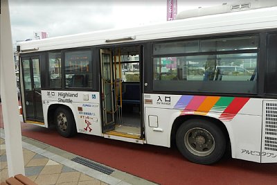 アルピコ交通のバス