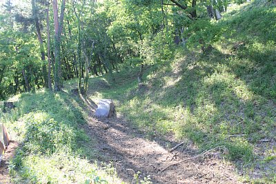 しかし山城でこの遺構は珍しいですね