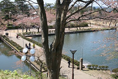 内堀と土橋