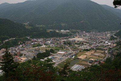 主郭からの神岡町の全景はすばらしい