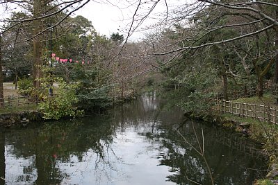 高岡城中の島内濠