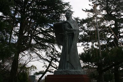 高山右近銅像
