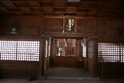 護国神社社殿内部