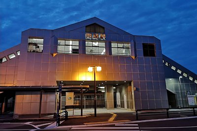 岡﨑駅