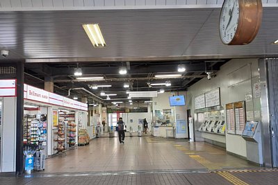 改札口
