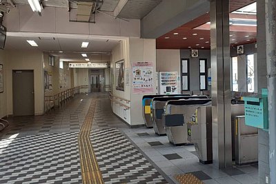改札口