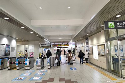 改札口
