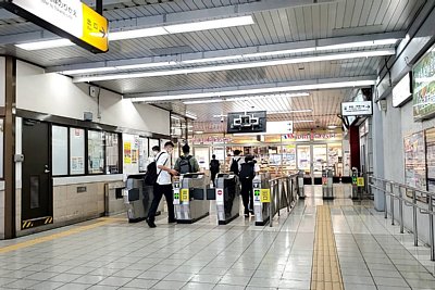 自動改札機