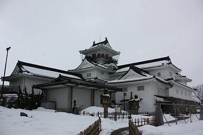富山市郷土博物館全景