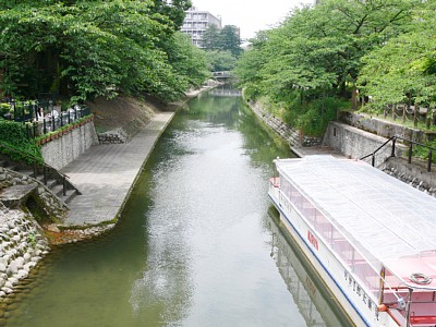 松川べり