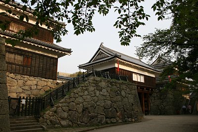 上田城北櫓・南櫓・東虎口櫓門