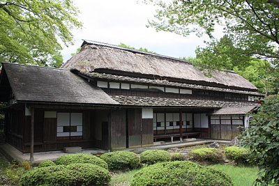 庭園と主屋