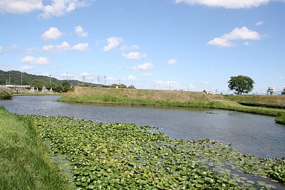 右郭と二の丸の間の内堀